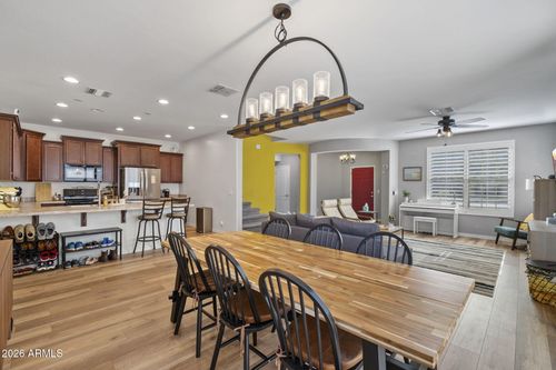 9410 S 34th Ln, Laveen, AZ, 85339-2507 | Card Image