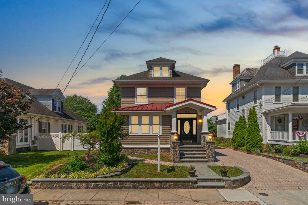 Residential in ANNAPOLIS