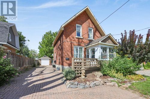 346 Bay St, Midland, ON, L4R1K2 | Card Image