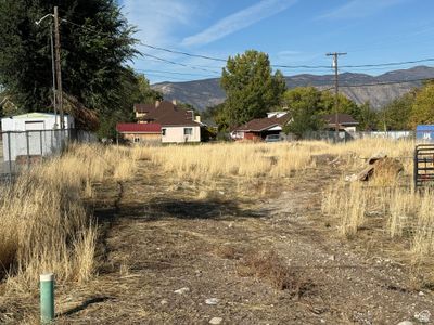 View of yard with a mountain view | Image 3