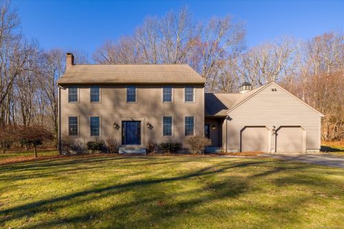 11 Hickey Road, Pomfret, CT, 06259 | Card Image