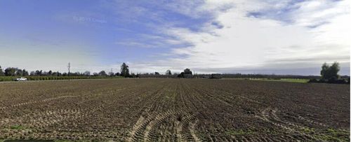 455 6th Avenue Dr, Kingsburg, CA, 93631-9223 | Card Image