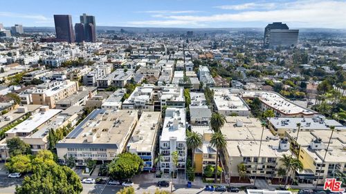 303-11952 Montana Ave, Santa Monica, CA, 90403-1203 | Card Image