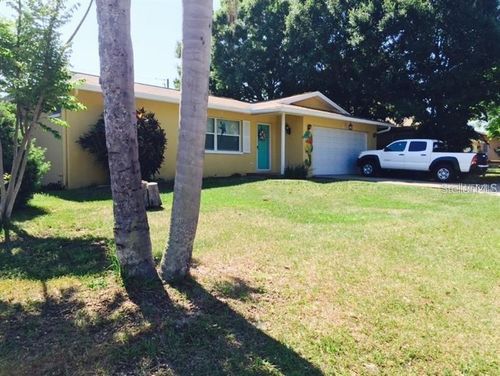 230 20th St Sw, LARGO, FL, 33770-2906 | Card Image