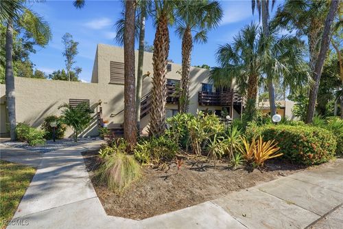 126 Pinebrook Dr, FORT MYERS, FL, 33907-5984 | Card Image