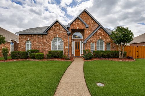 322 Hampton Ct, Coppell, TX, 75019-2287 | Card Image