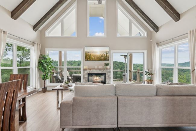 497 Jakes Landing Way S, Home with 3 bedrooms, 3 bathrooms and null parking in Ellijay GA | Image 16