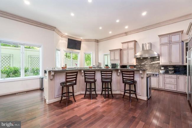 1347 Kirby Rd, House other with 7 bedrooms, 10 bathrooms and null parking in Mclean VA | Image 12