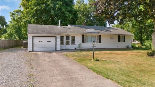2668 Ridge Rd, Ontario, NY, 14519-9560 | Card Image