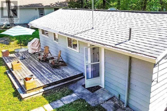 622469 Sideroad 7 Sideroad, House other with 2 bedrooms, 1 bathrooms and 6 parking in Chatsworth ON | Image 10