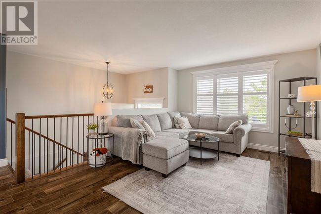 4052 Applewood Dr, House other with 5 bedrooms, 3 bathrooms and null parking in Petrolia ON | Image 19