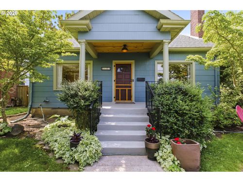 2154 N Webster St N, Portland, OR, 97217 | Card Image