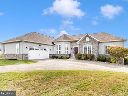 11 Gladhill Dr, MIDDLETOWN, MD, 21769-7888 | Card Image