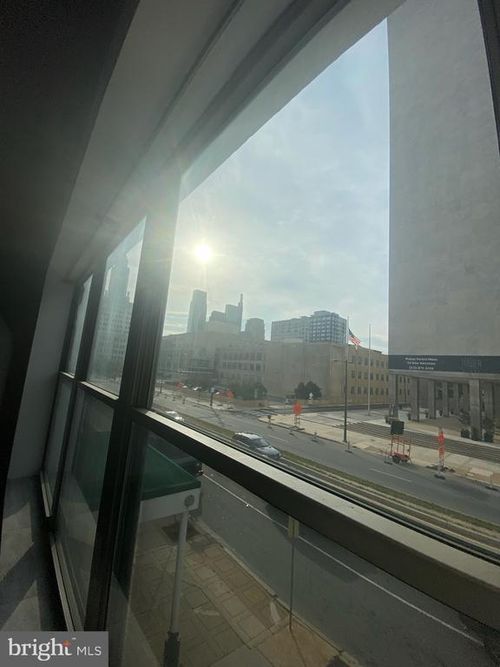 apt-202-511 N Broad St, PHILADELPHIA, PA, 19123-3230 | Card Image