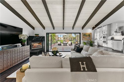 4420 Park Jazmin, Calabasas, CA, 91302 | Card Image