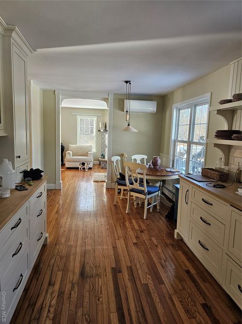 19 Telsar Ln, Warwick, NY, 10990-3168 | Card Image