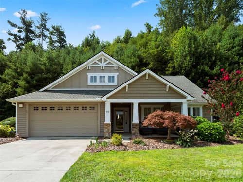 196 Snowy Egret Way, Hendersonville, NC, 28792-8029 | Card Image