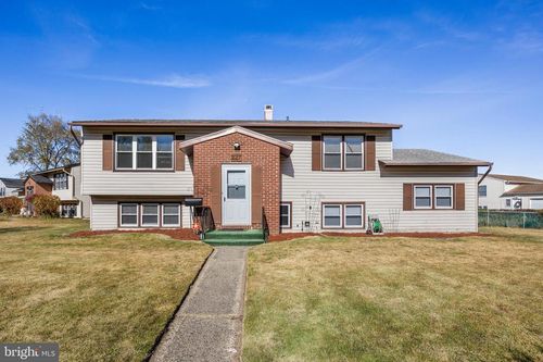 227 University Ave, PEMBERTON, NJ, 08068-1759 | Card Image