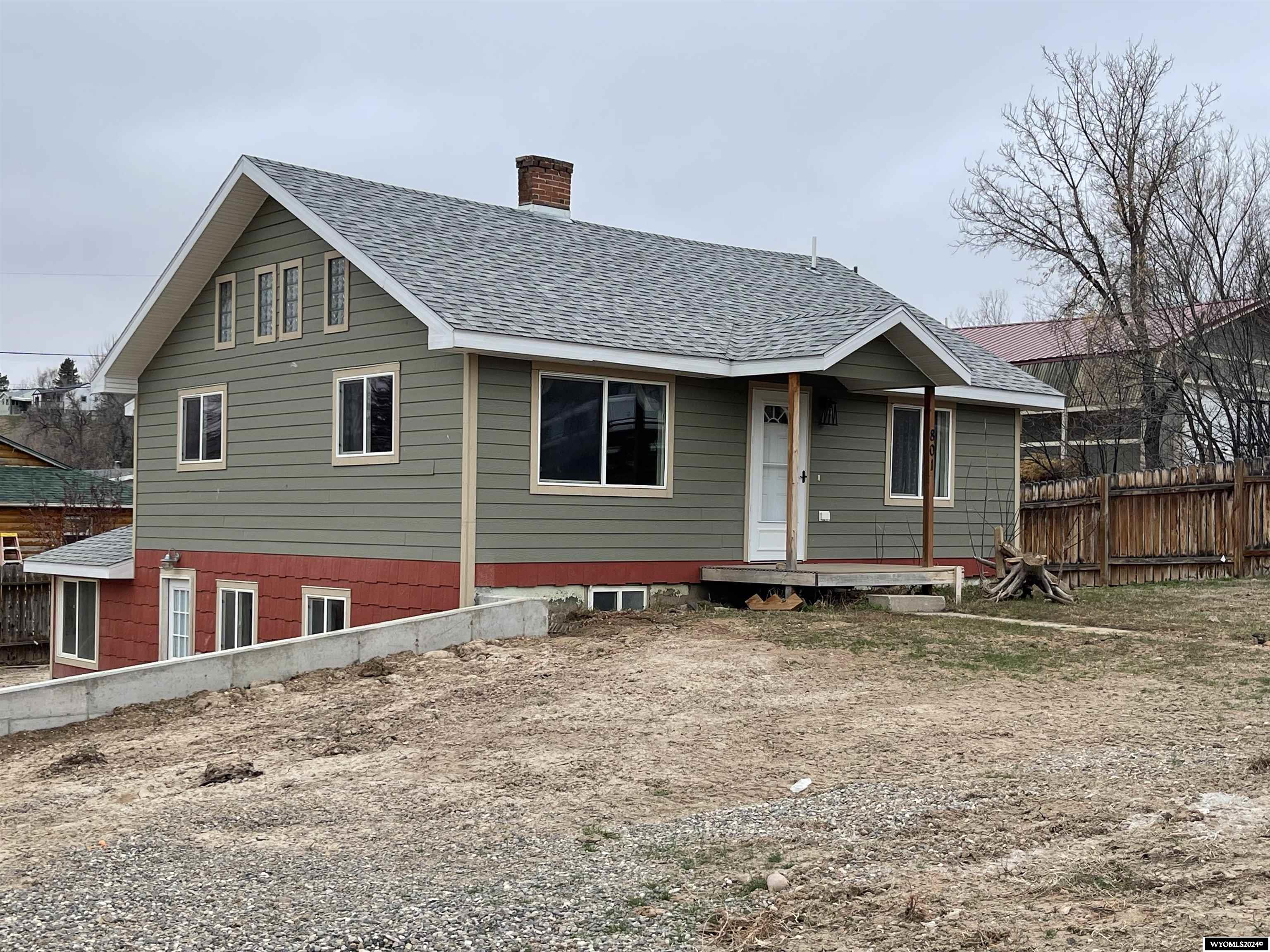 Broadway St, Thermopolis, WY 82443