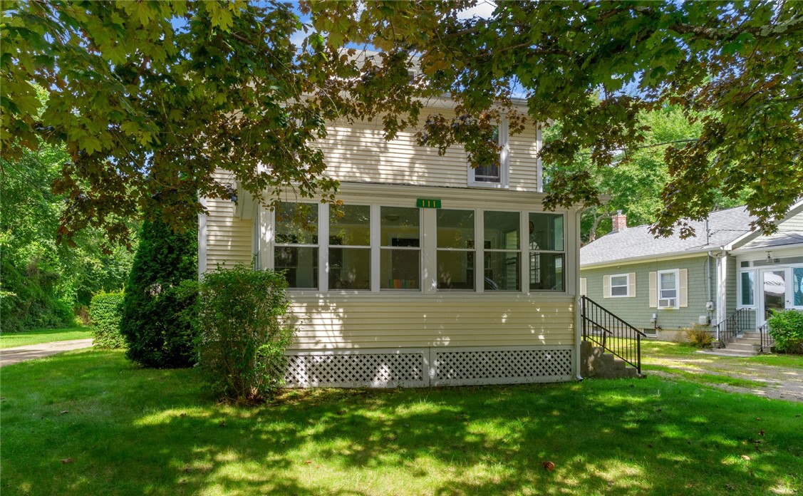 Main St, North Smithfield, RI 02896