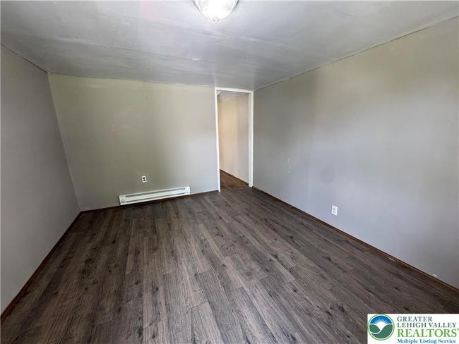 226 E Snyder Ave, Townhouse with 2 bedrooms, 1 bathrooms and null parking in Lansford PA | Image 6