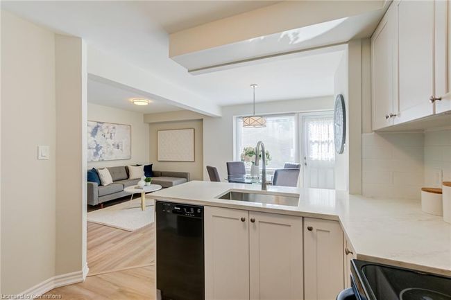 43 - 10 Holborn Crt, Townhouse with 3 bedrooms, 2 bathrooms and 2 parking in Kitchener ON | Image 25