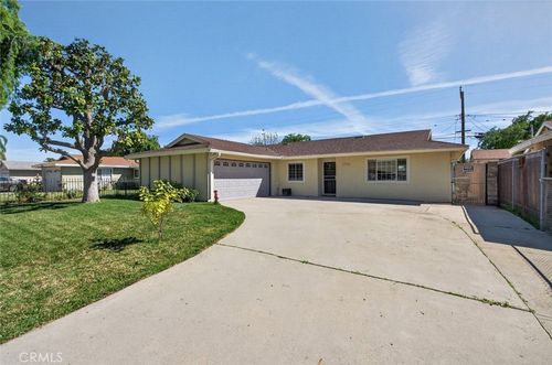 2246 Farringdon Ave, Pomona, CA, 91768-1034 | Card Image