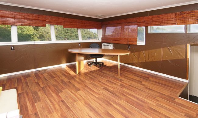 Bonus Lookout Room - ideal for game room, office, extra guest room | Image 25