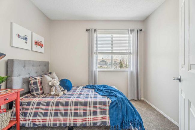 2 - 900 Allen Street Se, Home with 4 bedrooms, 2 bathrooms and 2 parking in Airdrie AB | Image 18