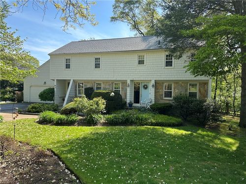 11 Silent Dr, Warwick, RI, 02886-9524 | Card Image