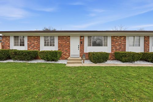 3919 Colorado Ave, Groveport, OH, 43125-9456 | Card Image