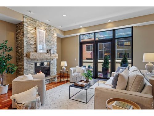 305-1077 Canyon Blvd, Boulder, CO, 80302-5475 | Card Image