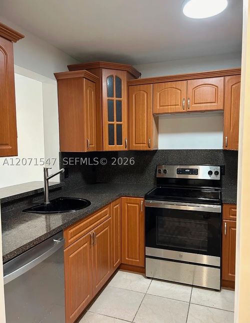 307-8720 N Sherman Cir, Miramar, FL, 33025-2050 | Card Image