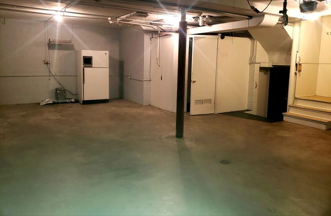 garage4 | Image 23