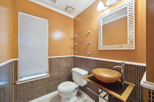 19119 Timber Trace Dr, House other with 5 bedrooms, 4 bathrooms and null parking in Humble TX | Image 19