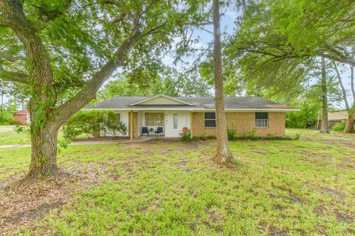 5101 County Road 138c, Alvin, TX, 77511-8980 | Card Image