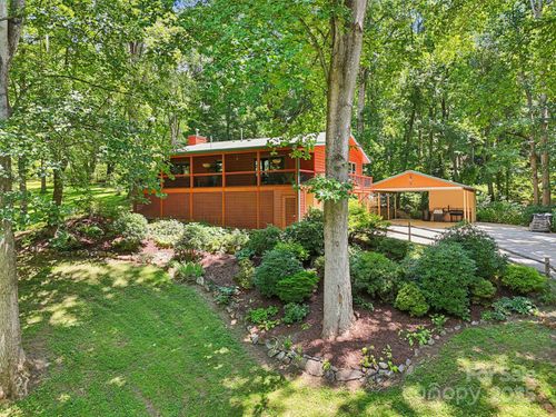 128 Chancery Ln, Waynesville, NC, 28786-6113 | Card Image