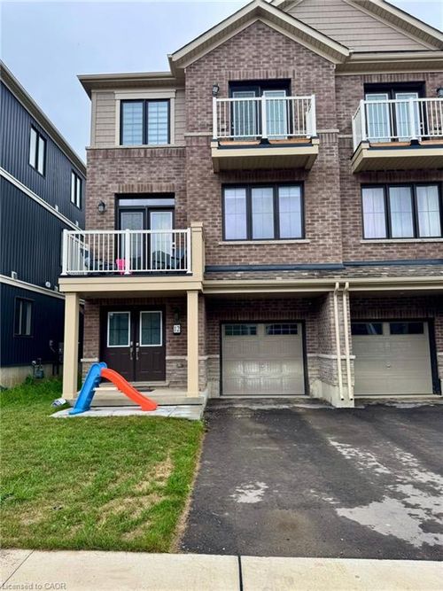 12 Norwich Cres, Caledonia, ON, N3W0J3 | Card Image