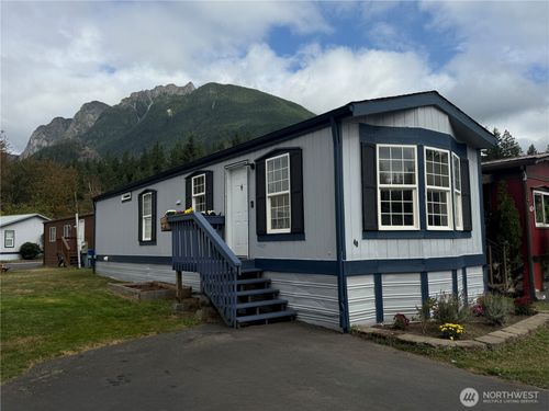unit-40-43010 Se North Bend Way, North Bend, WA, 98045-9505 | Card Image