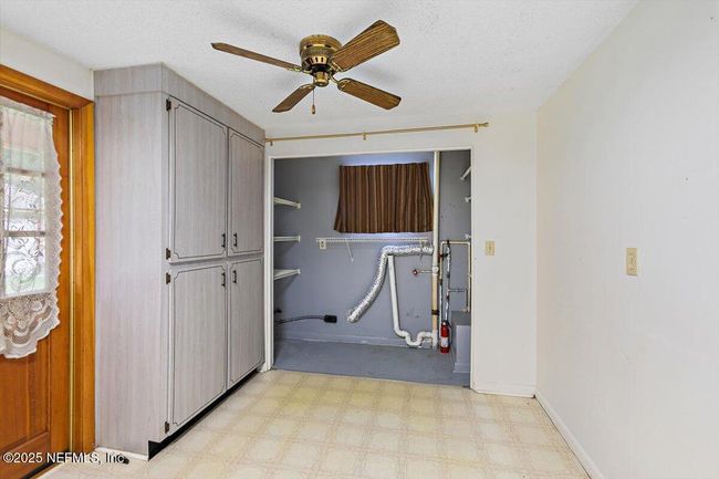 8357 Barracuda Rd, House other with 3 bedrooms, 2 bathrooms and null parking in Jacksonville FL | Image 8