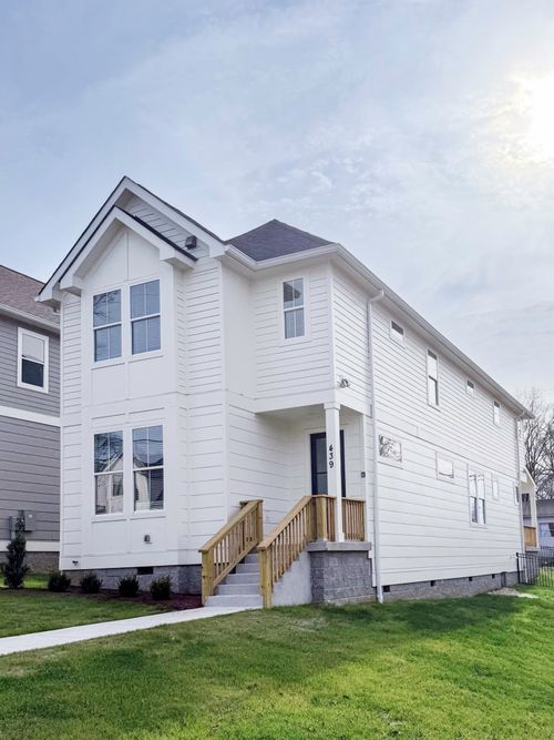 439 Patterson St, Nashville, TN, 37211-2806 | Card Image