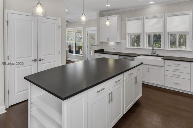 1036 Gleneagle Ct, House other with 2 bedrooms, 2 bathrooms and null parking in Bluffton SC | Image 5