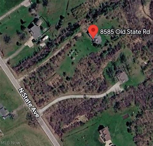 8585 Old State Road, Chardon, OH, 44024 | Card Image