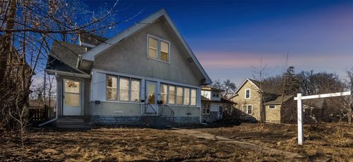 4043 Penn Ave N, Minneapolis, MN, 55412-1512 | Card Image