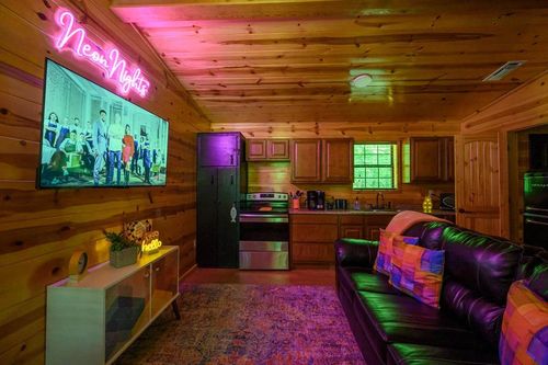 322 Stevens Gap Rd, Broken Bow, OK, 74728-6690 | Card Image