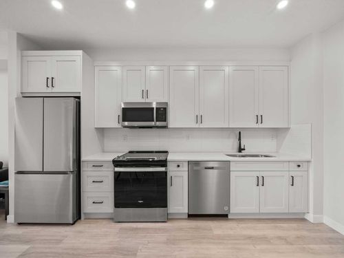 4309-200 Seton Cir Se, Calgary, AB, T3M3P7 | Card Image