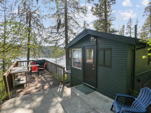 13214 N Peninsula Dr, Newman Lake, WA, 99025-9406 | Card Image