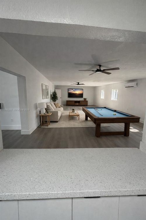 3860 Nw 208th St, Miami Gardens, FL, 33055-1145 | Card Image