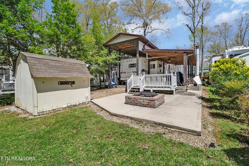 86 Apache Trl, Crossville, TN, 38572-3618 | Card Image