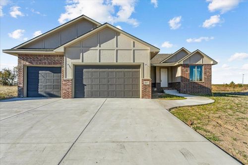 4917 W Calvert St, Wichita, KS, 67215 | Card Image